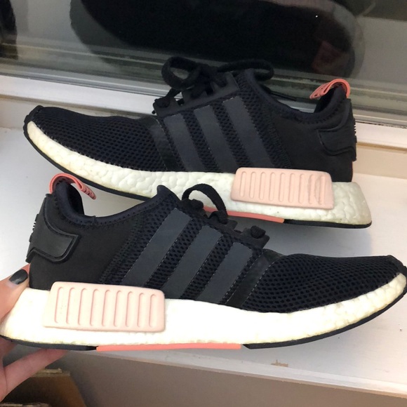 Peach Pink NMD R1 (size 6.5) - Picture 2 of 8
